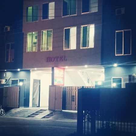 Hotel Park View ラホール エクステリア 写真