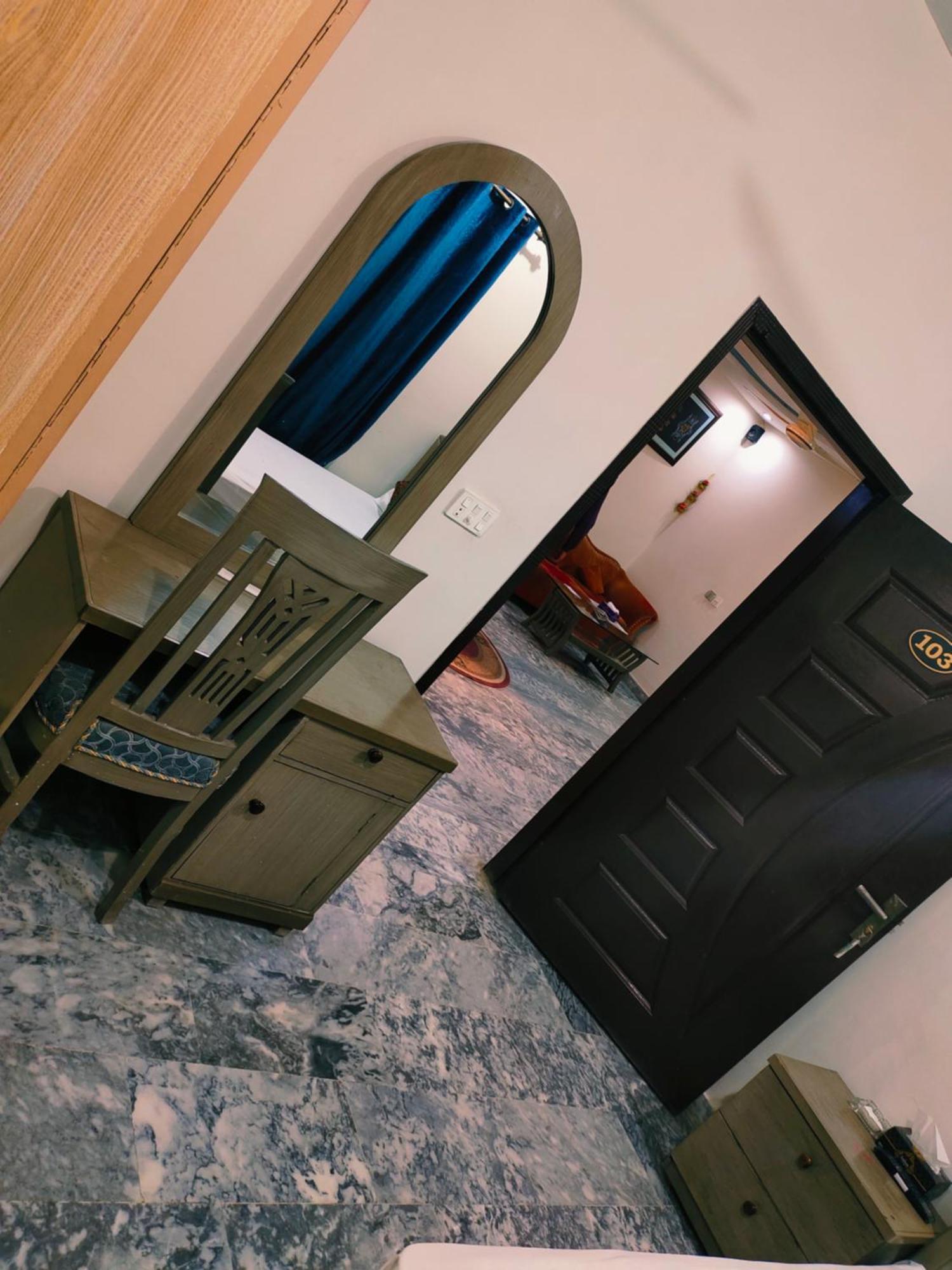 Hotel Park View ラホール 部屋 写真